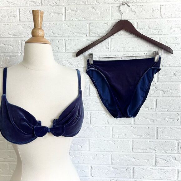 VINTAGE Sessa Navy Blue Velvet Bow Bikini USA Size 8 - Picture 1 of 8